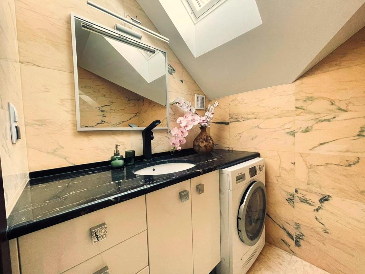 Marble Apartament Zamość Exterior foto